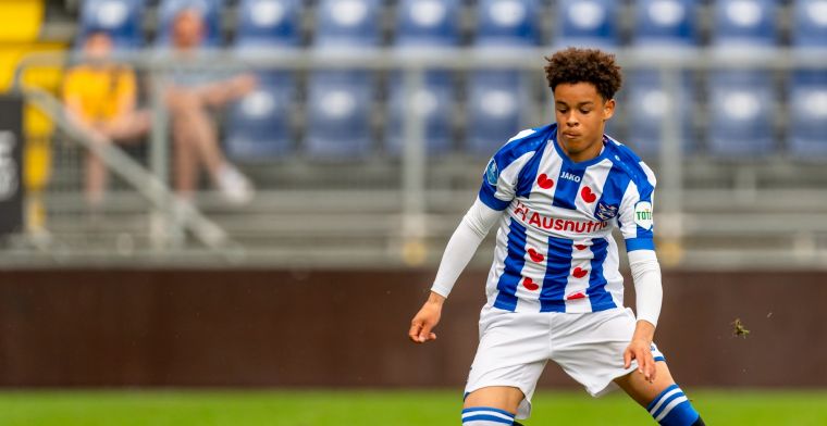Gerucht uit Friesland: 15-jarig Heerenveen-talent staat voor overstap naar Ajax