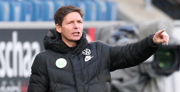 'Gladbach heeft nieuwe trainer op het oog: Ten Hag en Van Bommel overgeslagen'