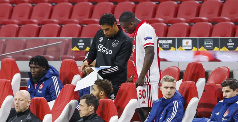 De Boer spreekt over vertrek Brobbey bij Ajax en Álvarez: Goud waard