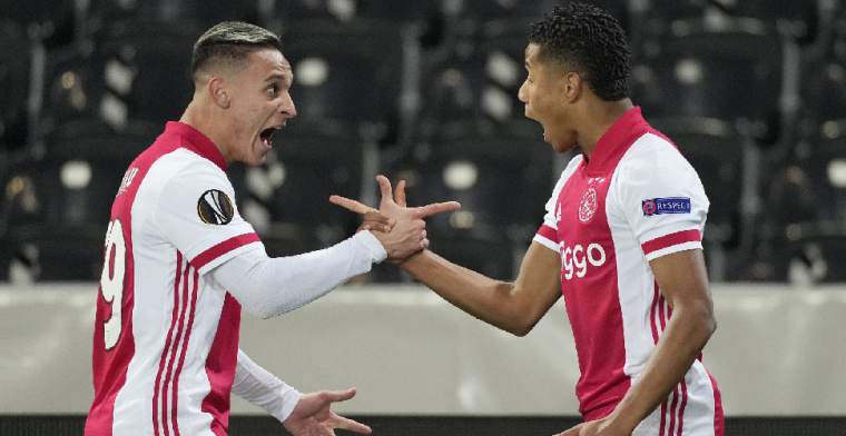 Janssen ziet controversieel moment Ajax: Laat er alsjeblieft andere regels komen