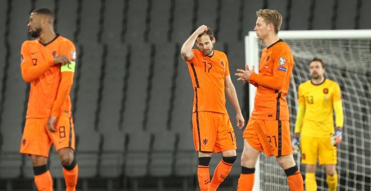 Frenkie de Jong hard voor Oranje: 'Als we zo spelen, komen we niet door de poule'