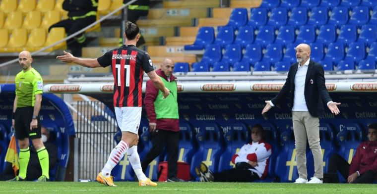 Pioli neemt het op voor Zlatan na rode kaart: 'Hij beledigde hem absoluut niet'