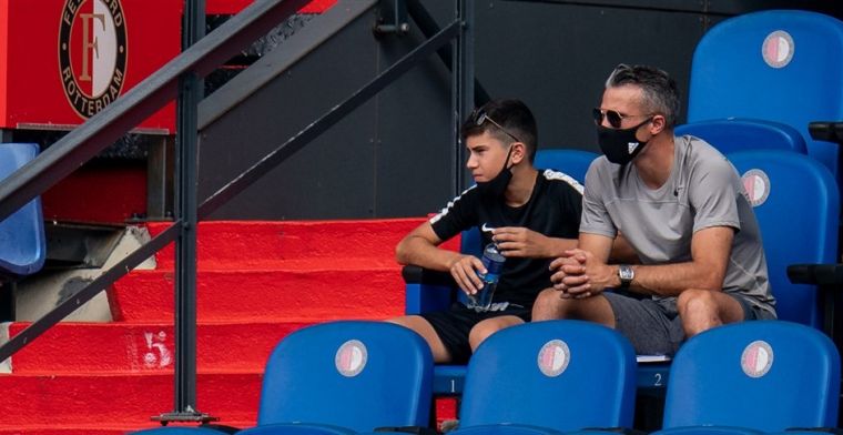 'Van Persie gaat aan de slag in Feyenoord-opleiding en komt eigen zoon tegen'