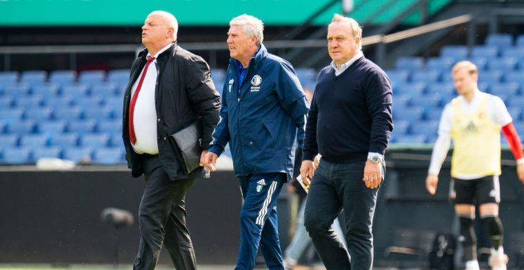 Advocaat 'kan niet boos zijn' op Feyenoord-spelers: 'Niet minder dan Ajax'