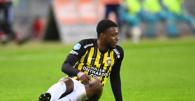 Ook Bazoer kondigt vertrek bij Vitesse aan: 'Ik heb ook stappen gezet'
