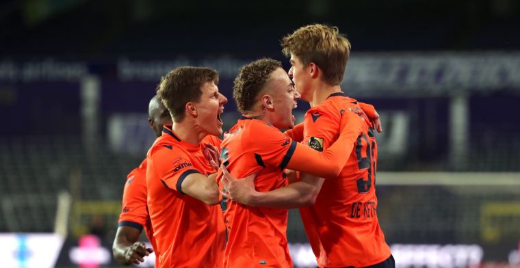 Lang helpt Club Brugge aan landstitel na vermakelijk duel met Anderlecht