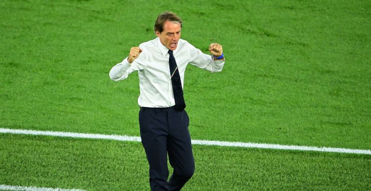 Mancini trots na sterke start Italië: 'Hoop op meer van dit soort avonden'