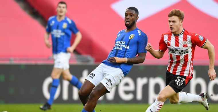 Bazoer en Tannane zorgen voor 'spanning' bij Vitesse: 'Gevolgen voor hun inzet'