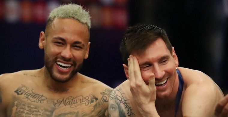 Neymar buigt het hoofd voor ''filho da puta' Messi: 'Een knuffel voor mijn maat'