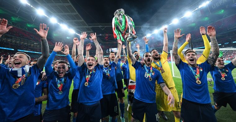 Italië is Europees kampioen: 'Om gestoord van te worden, zo veel houden we van je'