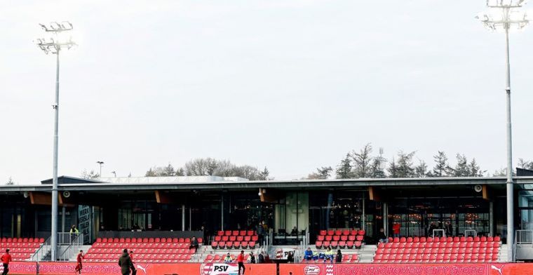 PSV strikt Cyprioot na opmerkelijke aankondiging uit eigen land: 'Enorme eer'