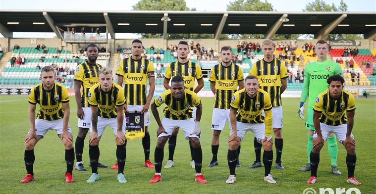 Spelersrapport: Manhoef onttrekt zich aan malaise tijdens krappe zege Vitesse