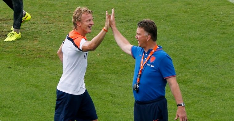 Kuyt krijgt Oranje-flashback: 'Met acht man bij Van Gaal, meteen mes op tafel'