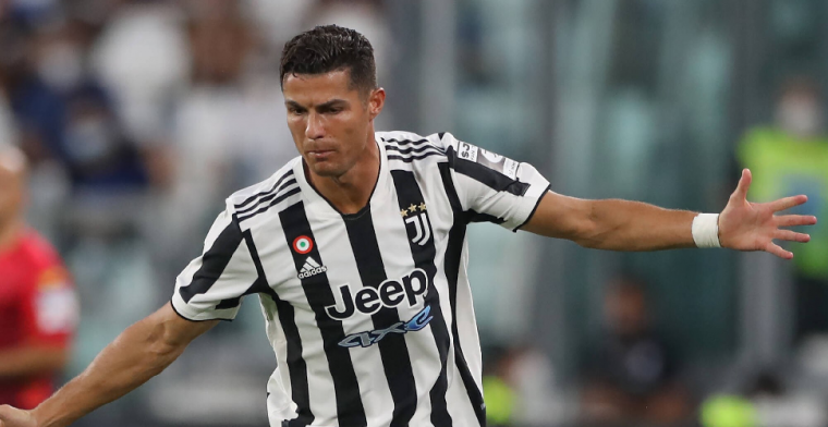 'Ronaldo zit op eigen verzoek op de bank in afwachting van transfer'