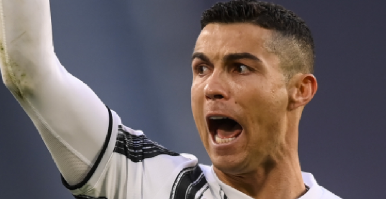 'Manchester United biedt officieel op Ronaldo, 30 miljoen euro per jaar'