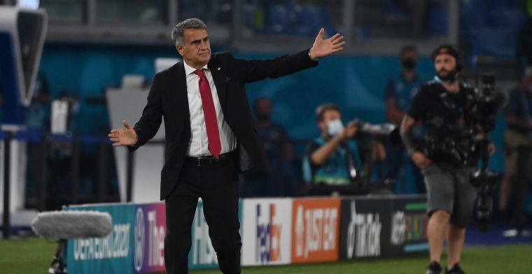 Turkse bondscoach jammert na Oranje-masterclass: 'Iedereen is van streek'