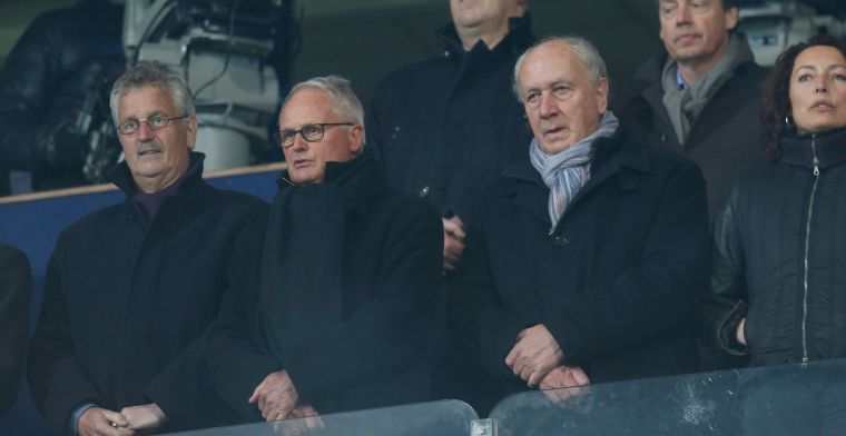 Prachtig eerbetoon Heerenveen: Friese club benoemt tribunes naar clubiconen