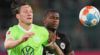 Van Bommel verliest koppositie met Wolfsburg na hoofdrollen Weghorst en Lammers