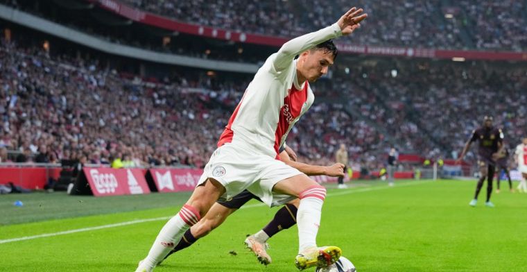 Berghuis ziet concurrentiestrijd toenemen bij Ajax: 'Zo denk ik er niet over na'