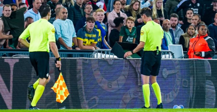 VAR en arbiter Kooij verschillen van mening bij 4-3 Feyenoord: 'Bepalend moment'