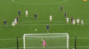 Feyenoord-keeper Marciano laat zich niet foppen, blijft staan en stopt penalty