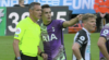Newcastle-Tottenham stilgelegd: Spurs-spelers alert nadat fan onwel wordt
