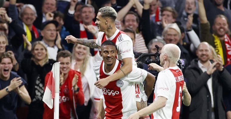 Imponerend Ajax vernedert Borussia Dortmund en boekt ruime zege