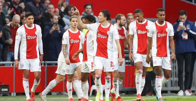 Ajax zet PSV te kijk: hoe Ten Hag de overhand kreeg tegen Schmidt