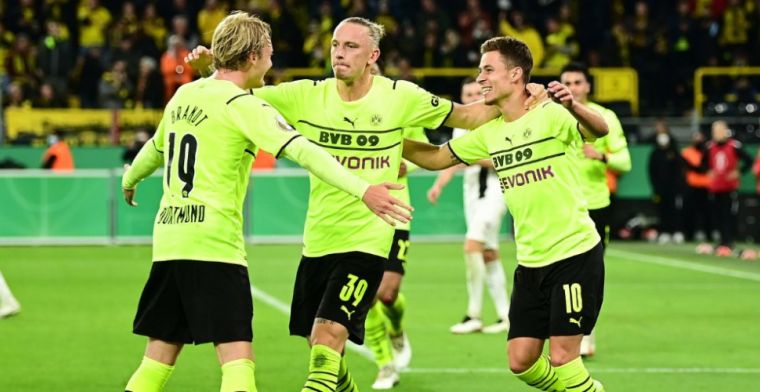 Dortmund beslist het in tweede helft, Schalke verliest in eerste ronde DFB Pokal