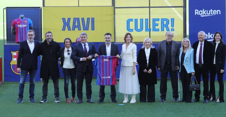 Xavi hanteert denkwijze Guardiola bij Barça: 'Maar hij is niet mijn erfgenaam'