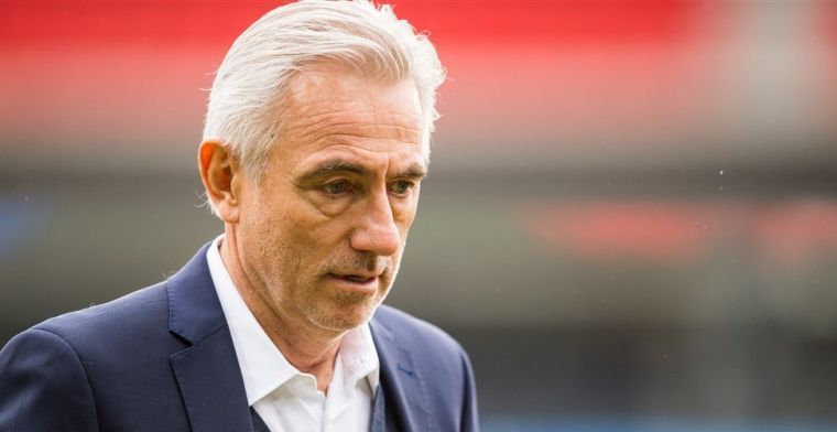 Van Marwijk dreigt WK mis te lopen na nederlaag in Zuid-Korea
