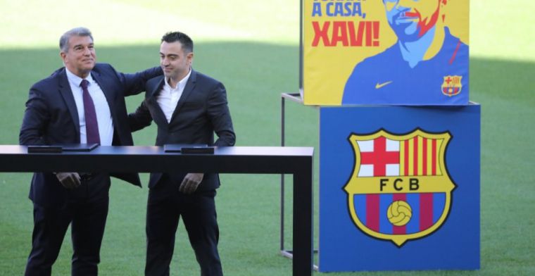 Barça-directeur moppert over PSG: 'Verkopen wat olie en kopen wie ze willen'