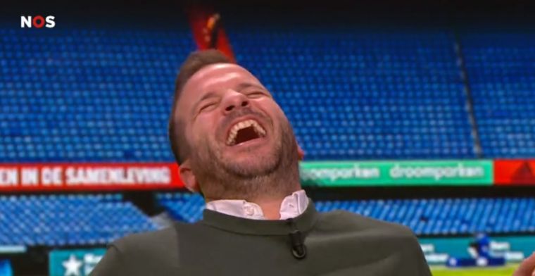 Van der Vaart en Afellay lachen om Feyenoord-suggestie: 'Laat me het uitleggen'