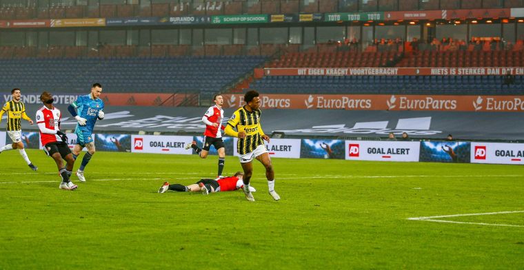 Openda straft blunder Bijlow af, Feyenoord trapt 2022 af met uitglijder in De Kuip