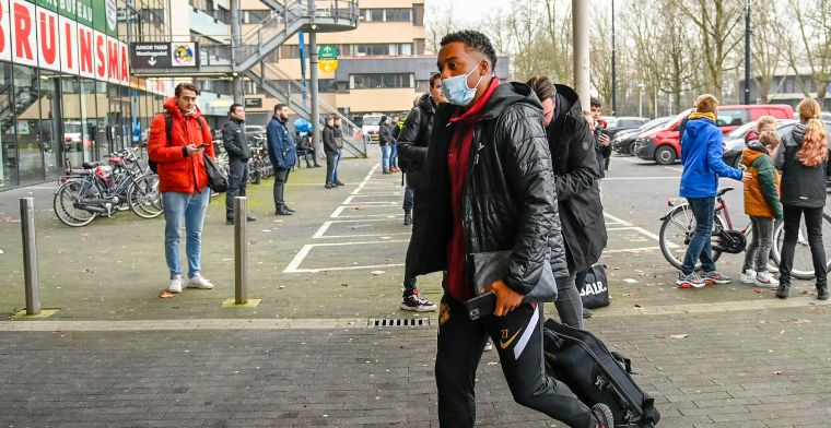 Timber reageert met verbazing op PSV-geruchten: 'In februari ook FC Utrecht'