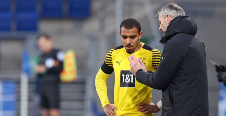 Dortmund-coach bespreekt vorm 'Haaland-vervanger' Malen: 'Stappen teruggezet'