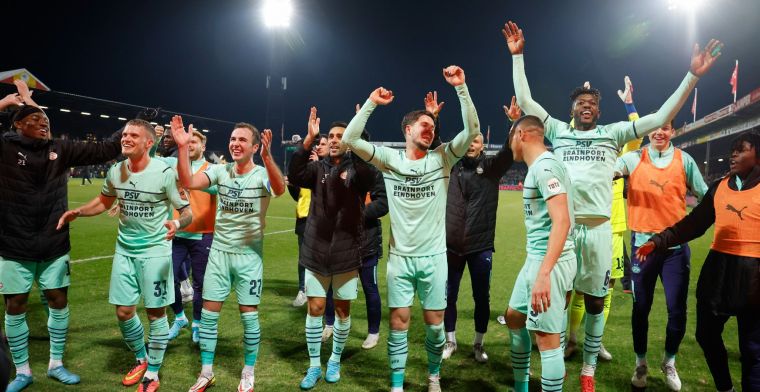 'Precies waar Schmidt bang voor was', maar PSV wint 'eenzijdig duel' en gaat door