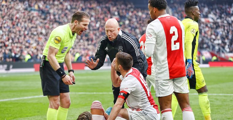 Makkelie en VAR laten Ajax wegkomen tegen Feyenoord: Het is bijzonder raar