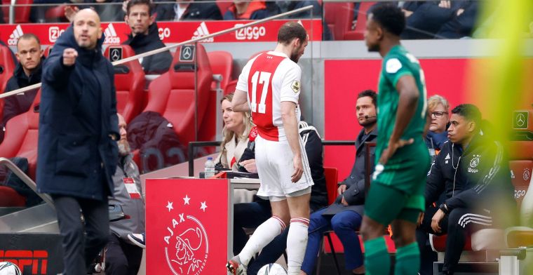 Blind stuift na wissel naar binnen en laat ereronde Ajax schieten: 'Niet goed'