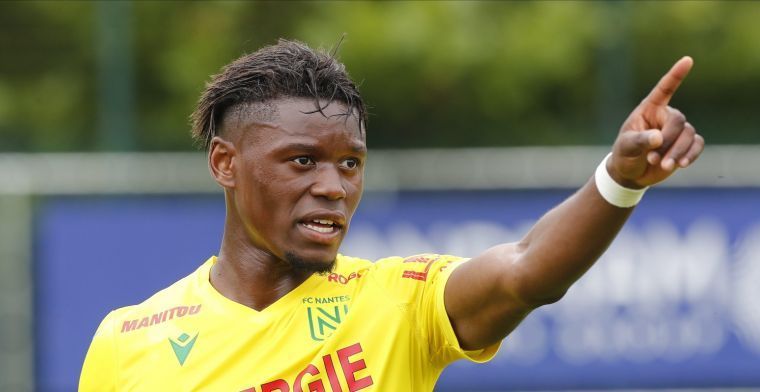 Voormalig NEC-aanvaller verscheurt contract na ruzie met Nantes