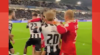 De beelden: Twente-speler Cerny krijgt klap van Heracles-supporter