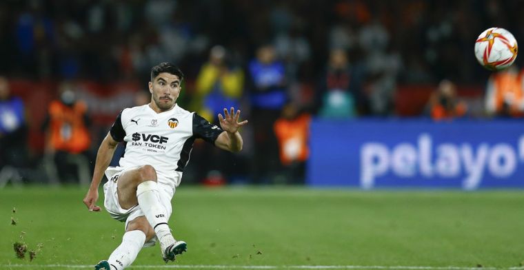 'Hola Soler, adiós De Jong': Valencia ziet zich genoodzaakt te reageren