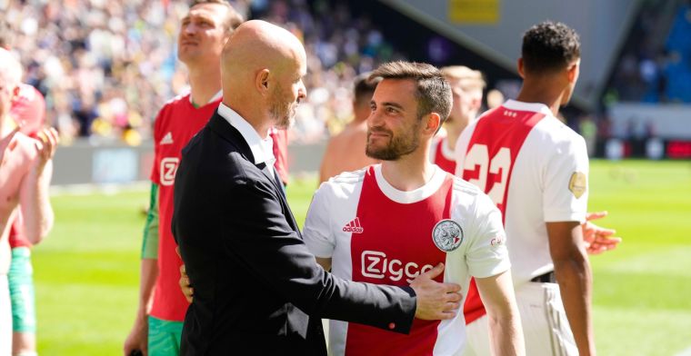 Ten Hag: 'PSV heeft het veel beter gedaan en Ajax presteerde ongeveer gelijk'