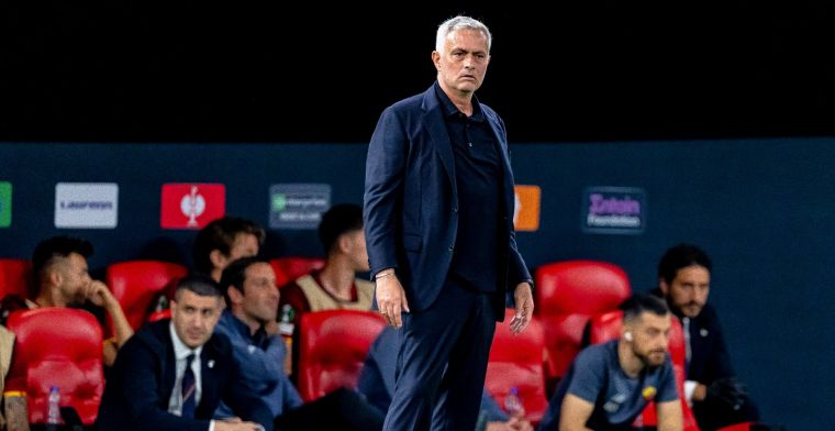 'PSG laat Mourinho links liggen en schakelt door naar trainer Kluivert en Stengs'