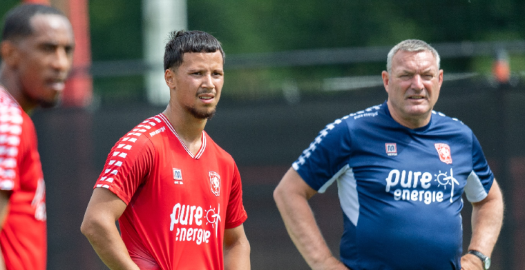 FC Twente zoekt nog drie spelers, bod Feyenoord afgewezen: 'Konden we niets mee'