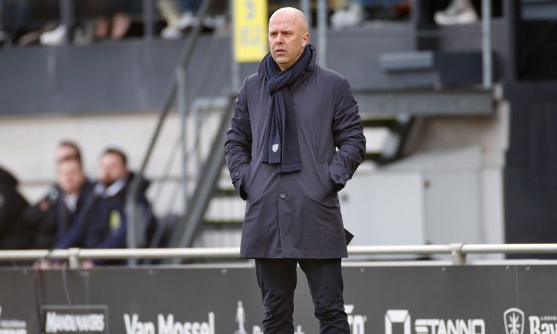 Slot troeft Ten Hag en co. af en is verkozen tot beste coach van de Eredivisie