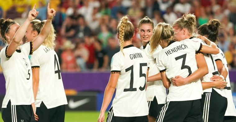 Tweede kwartfinalist bekend: Duitse degelijkheid verslaat Spaans combinatievoetbal