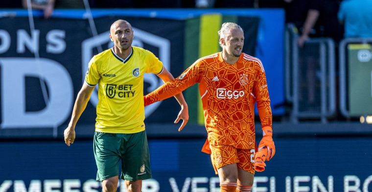 Pasveer over keepersstrijd bij Ajax: 'Zou ook niet goed zijn voor de continuïteit'