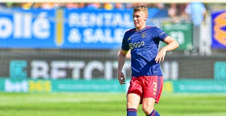 Schuurs gespot op Schiphol: 'Ajax-verdediger vertrekt definitief naar Italië'