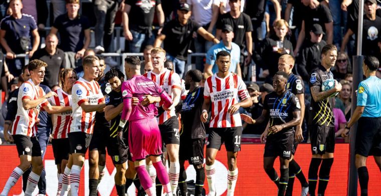 Opstootje na late penalty bij PSV - RKC: deelde Sávio een klap uit?